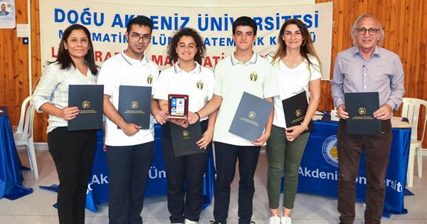 DAÜ 28. Liselerarası Matematik Yarışması Yarı Finali’ni 20 Temmuz Fen Lisesi Kazandı